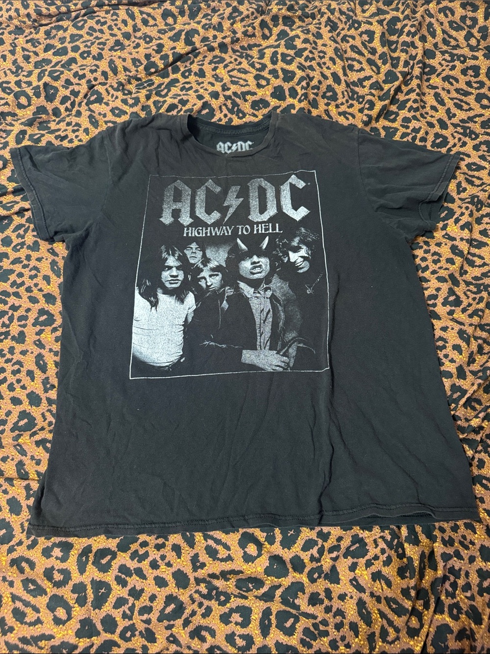 Men’s AC/DC tee